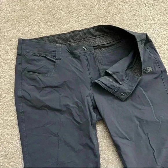 The North Face Women's Hiking Climbing Quick Dry Bermuda/Capri Shorts Gray US 10 - Picture 14 of 16